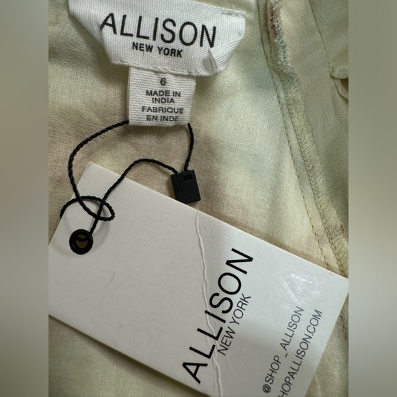 Allison New York Dress - Picture 5 of 8